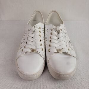Liz Claiborne Womens Winslow white metallic laser cut low top sneakers size 7.5